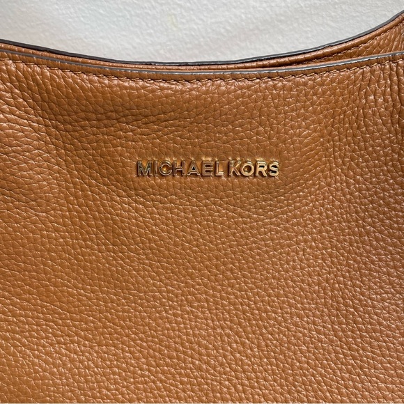 Michael Michael Kors Ashbury Large Leather Shoulder Bag Purse Brown New - Picture 3 of 7